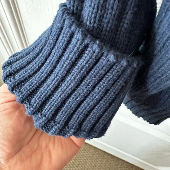 Men's Navy Blue Full-Zip Sweater - Picture 5 of 5